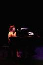 dania koenig, gesang, piano - just fein bei müllers büro